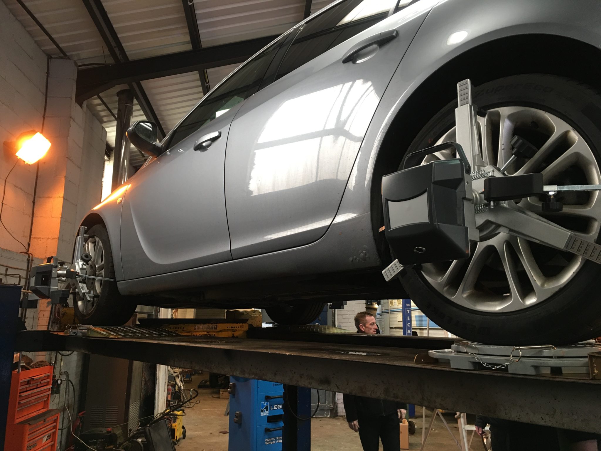 Why Offer Wheel Alignment Services to Your Customers Tyre Bay