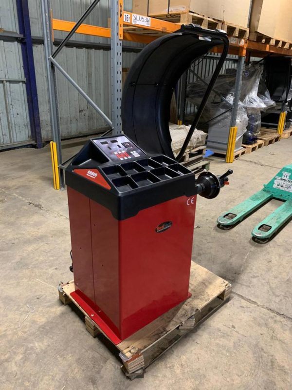 Our budget-friendly RB800 Wheel Balancing machine is now even cheaper when you shop our clearance range online today.