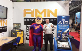 Tyre Bay Dave with Automechanika Exhibitor 3
