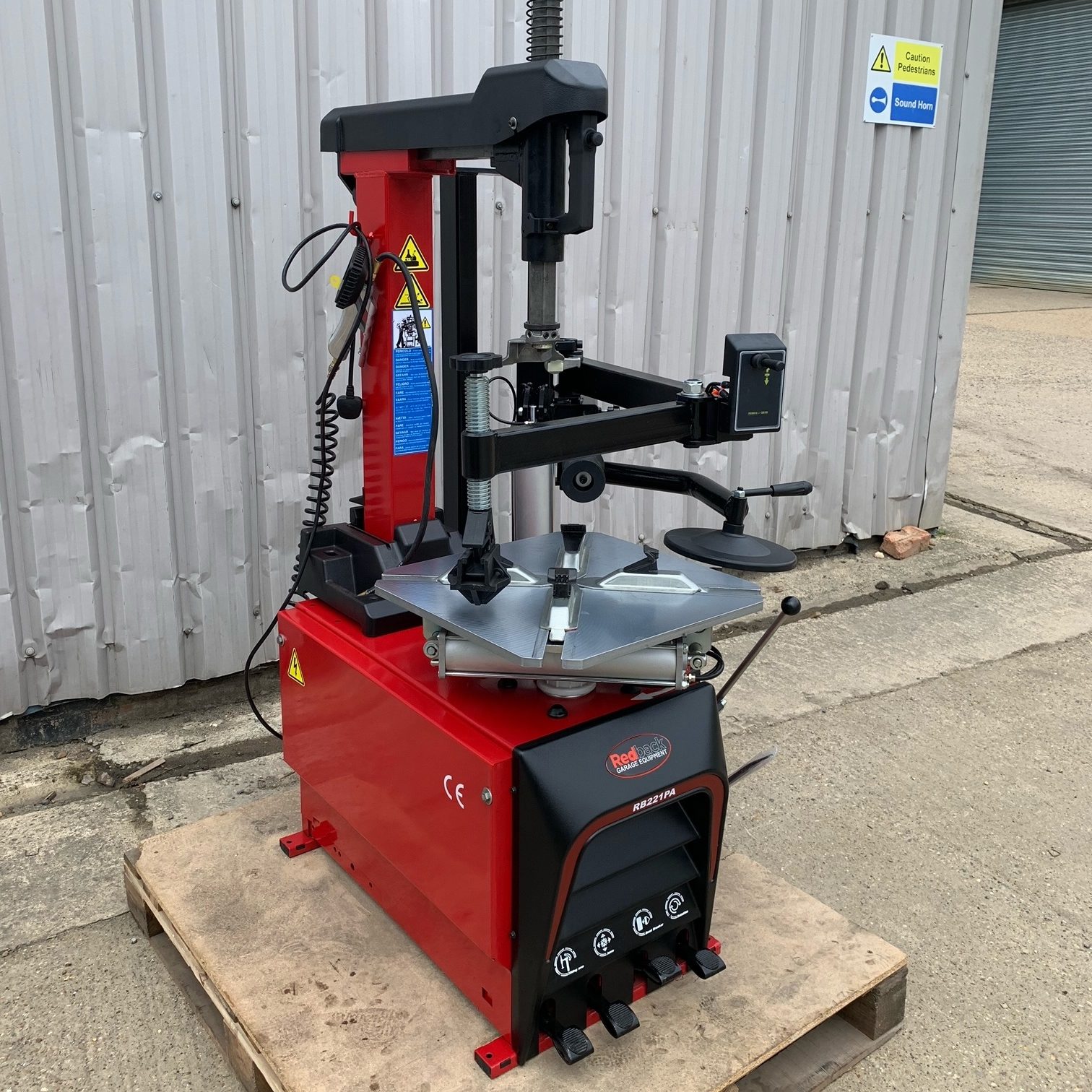 ExShowroom RB221pa Tyre Changer with Assist Arm Tyre Bay Direct