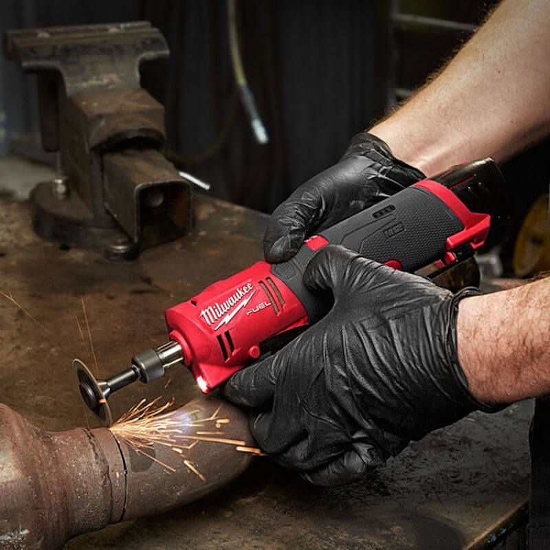Milwaukee M12 Fuel Straight Die Grinder Kit